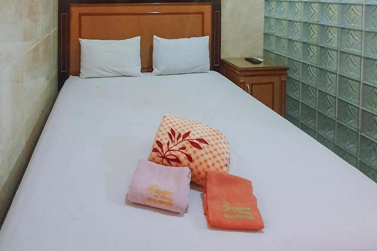 Homestay Gayatri Sawojajar Near Univ Negeri Malang Kampus 2 Mitra Reddoorz Экстерьер фото
